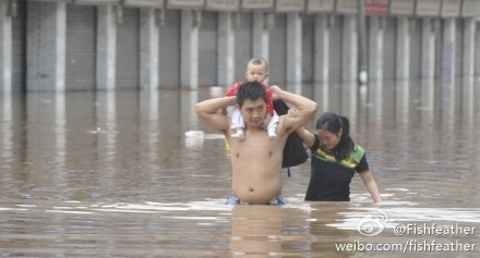 Бедствие от наводнений в Китае усиливается политической спецификой в стране
