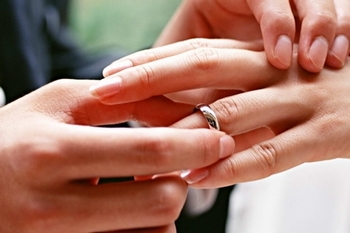 В Китае неуклонно растёт количество разводов супружеских пар. Фото с epochtimes.com