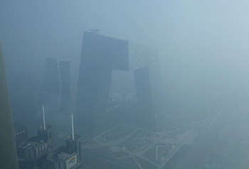 Загрязнение воздуха в Пекине снова зашкаливает