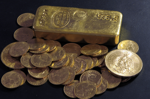 Китай больше половины своих золотых резервов хранит в США