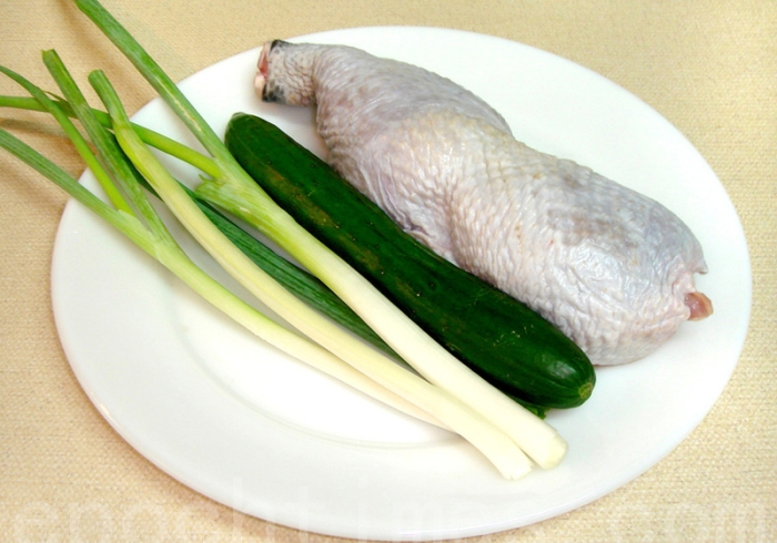 Курятина в специальном остром соусе по-сычуаньски