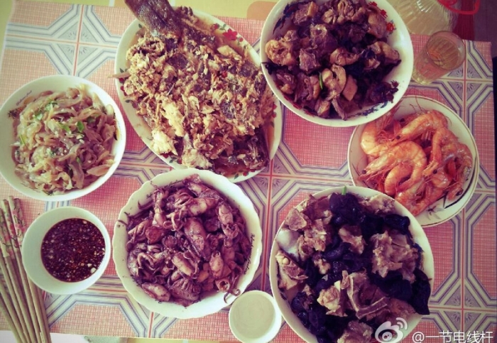 Разнообразие блюд в канун китайского Нового года