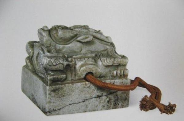 Реликвии династии Цин: 25 императорских печатей из яшмы