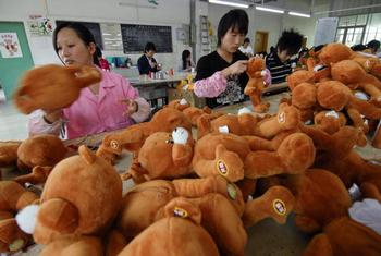 Сотни тысяч опасных китайских игрушек обнаружила таможня США