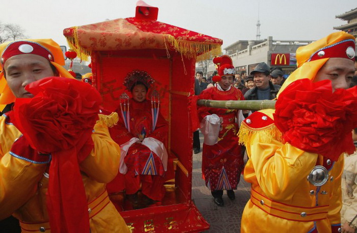 Знакомство с обычаями традиционной свадьбы в Китае