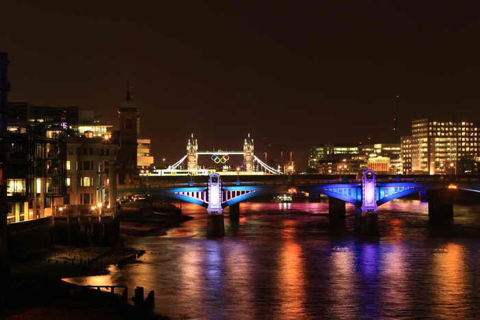 Лондонские мосты. Фото: Fred Duval/Getty Images