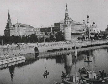 Уникальные фото старой Москвы выложат в сеть