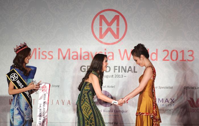 Конкурс красоты определил «Мисс мира Малайзия 2013»