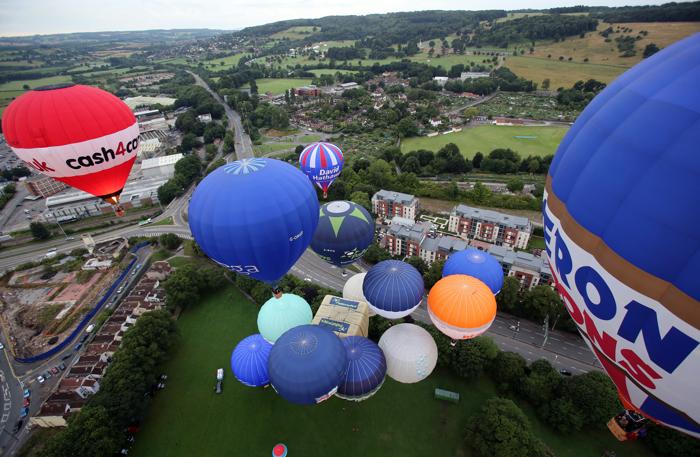 Крупнейший фестиваль воздушных шаров стартует в Бристоле