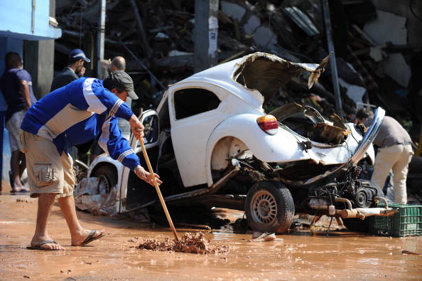 В Бразилии жертвами наводнения стали около 100 человек. Фоторепортаж
