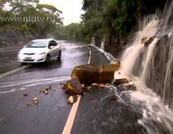 Проливные дожди создали чрезвычайное положение в Сиднее