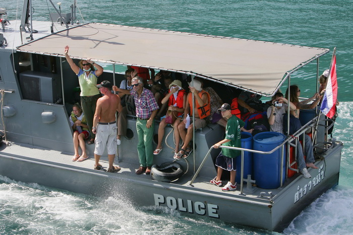 Прогулочный катер с российскими туристами затонул близ острова Пхукет