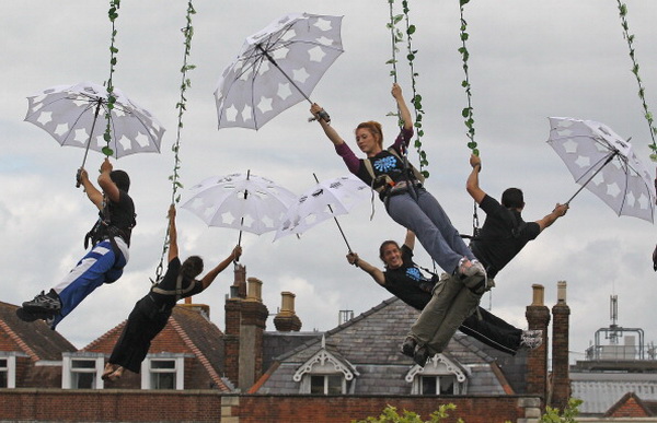 Фоторепортаж о Международном фестивале искусств Солбери в Великобритании. Фото: Matt Cardy/Getty Images 