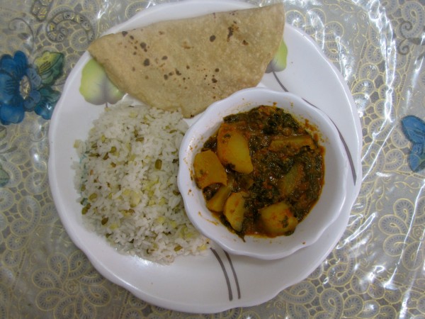 Индийская кухня: алу мeтхи