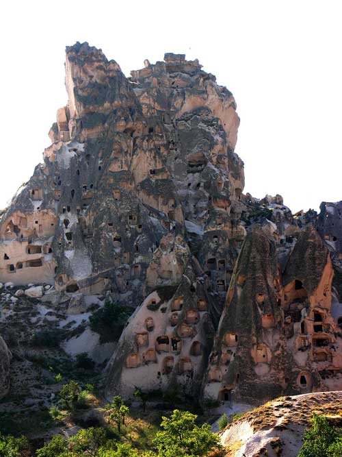 Каппадокия – волшебный город в Турции, где дома вырублены прямо в скалах