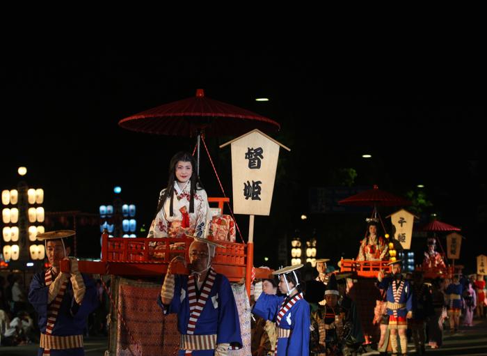 В Японии прошёл традиционный фестиваль «Замок Химэдзи»