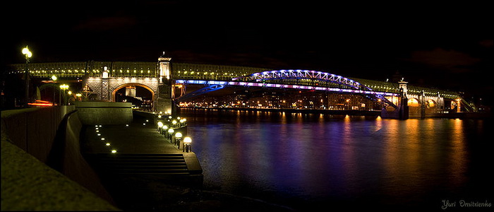Пушкинский мост. Фото: Yuri Dmitrienko/Commons.wikimedia.org