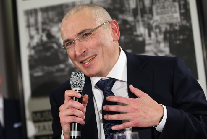 Михаил Ходорковский провёл первые пресс-конференции в Берлине