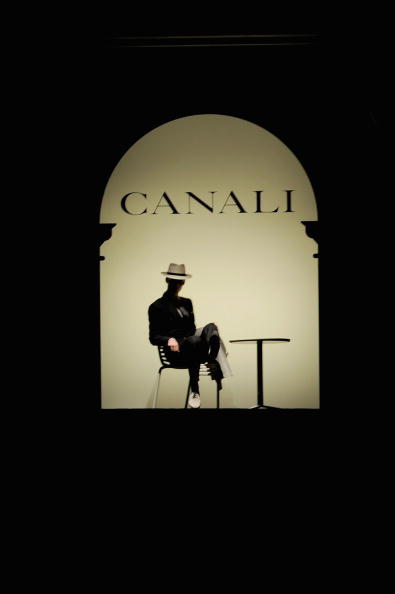 Мужская коллекция Canali весна-лето 2011 на миланской Неделе моды. Фоторепортаж