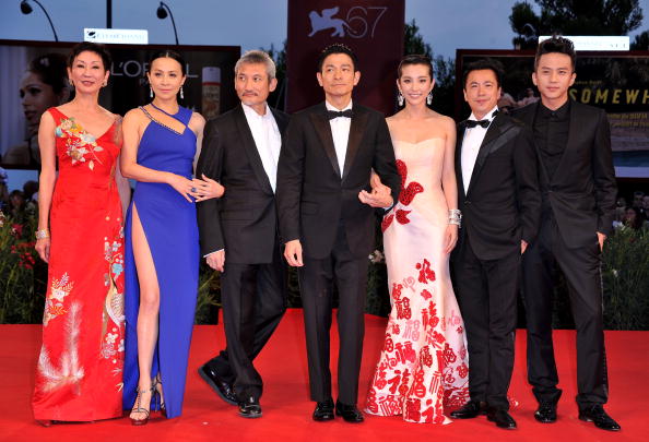 Наряды китайских звезд на красном ковре  67 Венецианского кинофестиваля