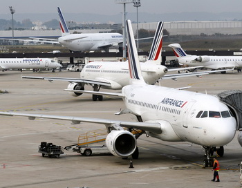 Французская авиакомпания приостановила сотрудничество с китайской Taeco