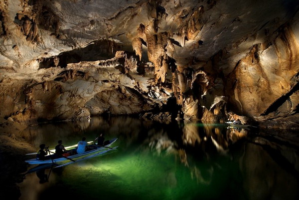 Подземная река Пуэрто Принцесса на Филиппинах. Фото с сайта animalworld.com.ua