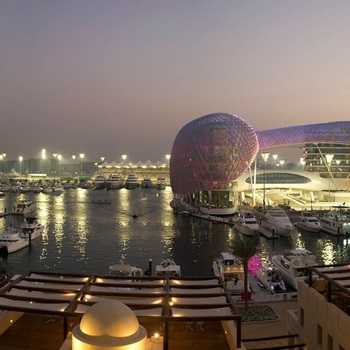 Отель Яс и Марина. Фото: Абу-Даби туризма (ADTA)