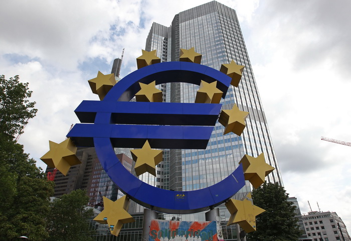 В банках Европы накопилось более триллиона непогашенных кредитов