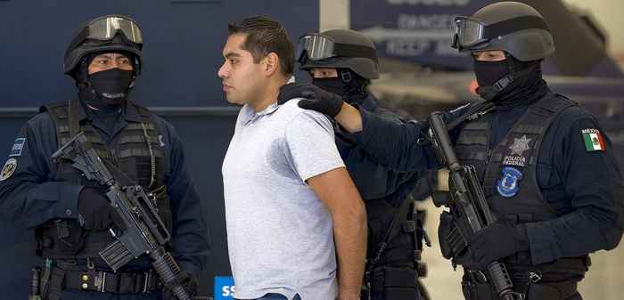 В аэропорту Мехико сменили всех полицейских