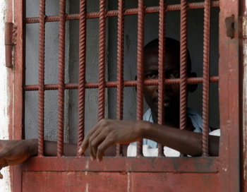  Несмотря на то, что ряд стран отменили смертную казнь, в прошлом году количество приведённых в исполнение смертных приговоров в мире стало больше, сообщает правозащитная организация Amnesty International. Фото: Geopges Gobet/AFP/Getty Imeges