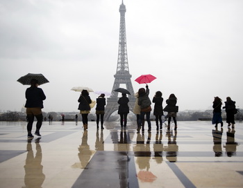 Франция остаётся самой привлекательной для туристов страной