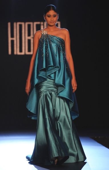 Georges Hobeika. Презентация коллекции Haute Couture осень/зима 2011