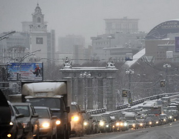 Тепло продержится в Москве недолго - мокрый снег и похолодание ожидаются во вторник