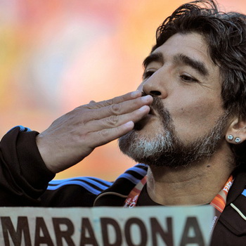 Марадона готов возглавить сборную ОАЭ по футболу