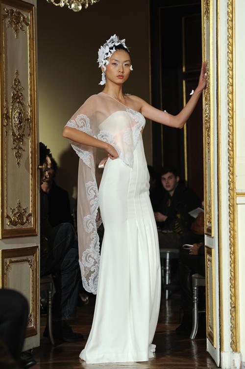 Алексис Мабилле представил свадебную коллекцию платьев 2014
