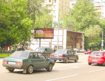 Нижегородская улица в Москве. Фото с сайта www.admos-outdoor.ru