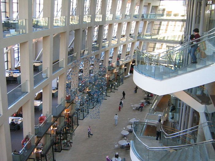 Общественная библиотека Солт Лейк Сити. Фото с сайта wikimedia.org