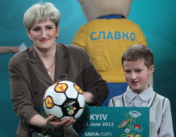 Начало продажи билетов на Евро-2012. Фото РИА Новости
