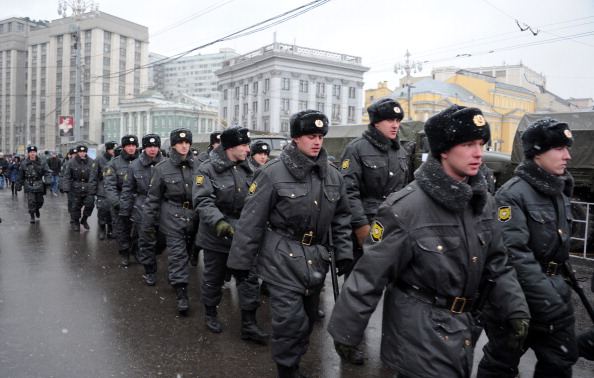 Организаторы митинга в Москве выступили за отмену итогов выборов, освобождение задержанных и отставку Чурова