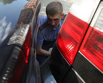 Каждое шестое ДТП в Москве за минувшие сутки произошло из-за летней резины