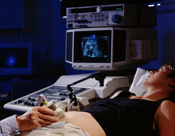 Я спросила доктора, когда он пытался увидеть пол малыша, был ли зародыш мальчиком или девочкой? Фото: Getty Images