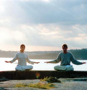 Медитация была частью философских и созерцательных методов развития в течение тысяч лет. Фото: faluninfo.net