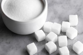 Сахар назван опаснейшим токсином