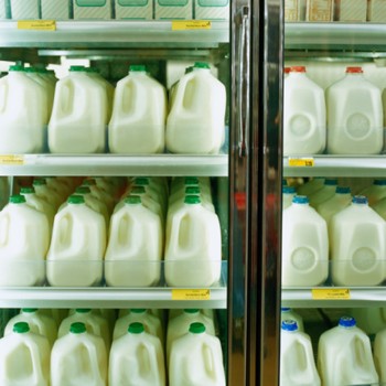 Что может содержаться в стакане молока?