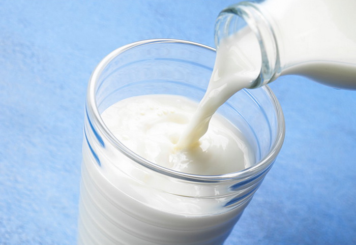 Учёные предупреждают, что чрезмерное употребление молока может привести к смерти