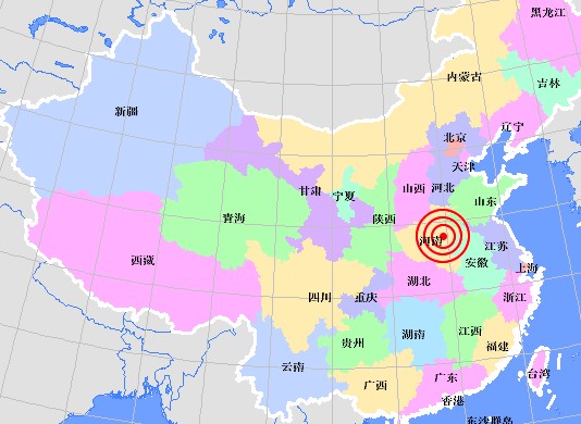 Землетрясение в Китае разрушило и повредило десятки домов