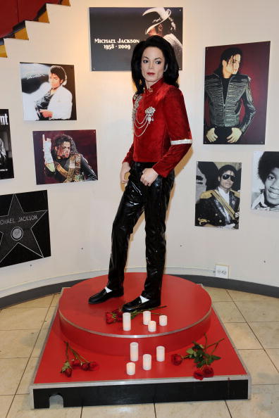 Восковая фигура Майкла Джексона пополнила коллекцию  мадам Тюссо