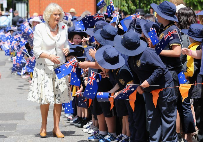 Принц Чарльз и Камилла в Австралии посетили школу и  Дом правительства