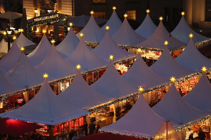 Рождественские базары открылись по всей Германии