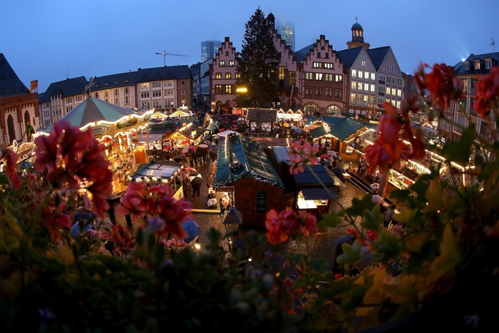 Рождественские базары открылись по всей Германии